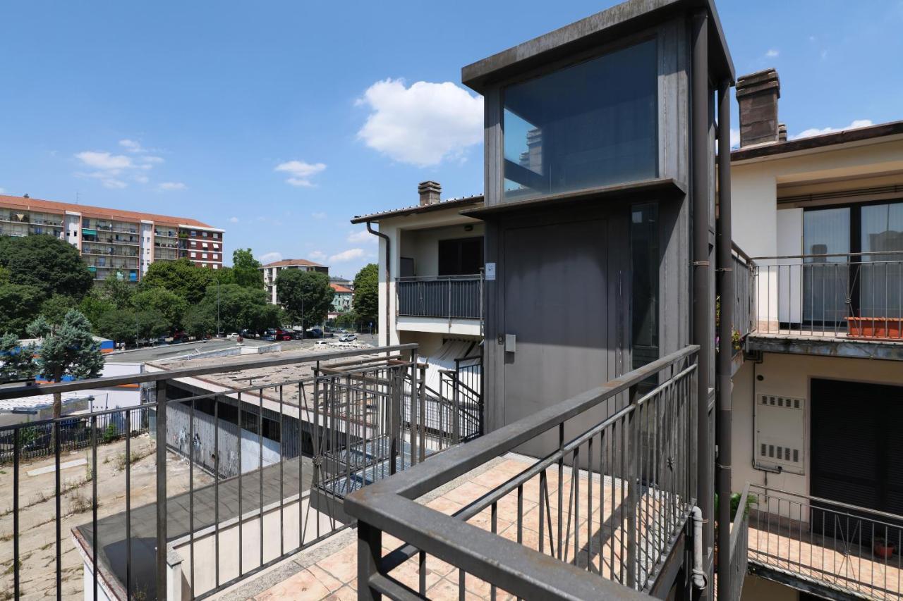 Apartament Primopiano - Euclide Mediolan Zewnętrze zdjęcie