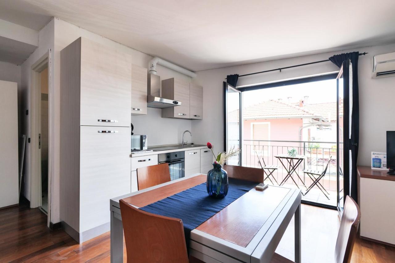 Apartament Primopiano - Euclide Mediolan Zewnętrze zdjęcie