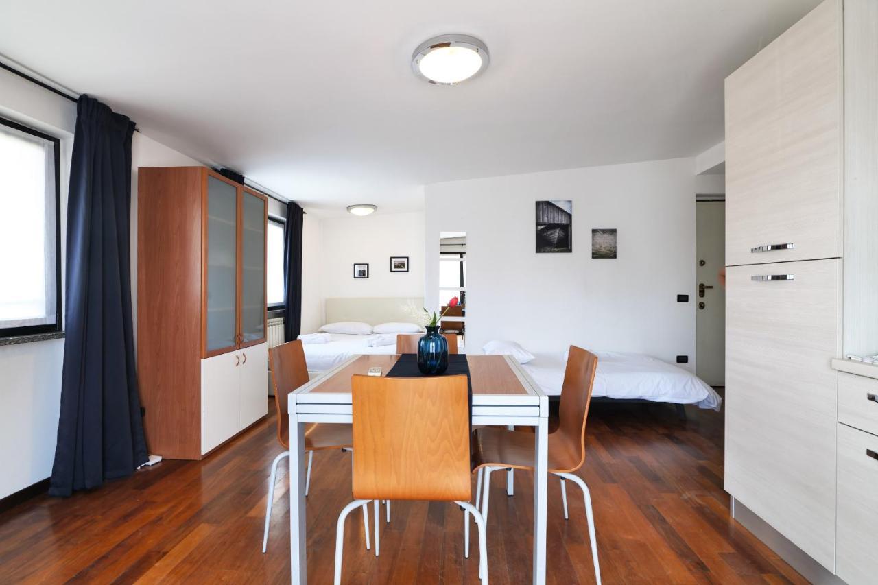 Apartament Primopiano - Euclide Mediolan Zewnętrze zdjęcie